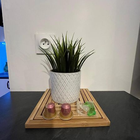 סן-דני Charmant Appartement Proche Paris Et Stade De France ! מראה חיצוני תמונה