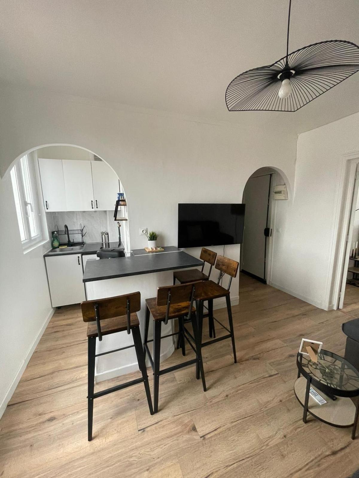 סן-דני Charmant Appartement Proche Paris Et Stade De France ! מראה חיצוני תמונה